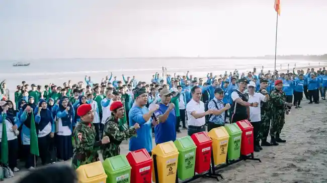 Bicara Tradisi Kebersihan, Pemuda Muhammadiyah Soroti Ancaman Sampah Plastik di Bali