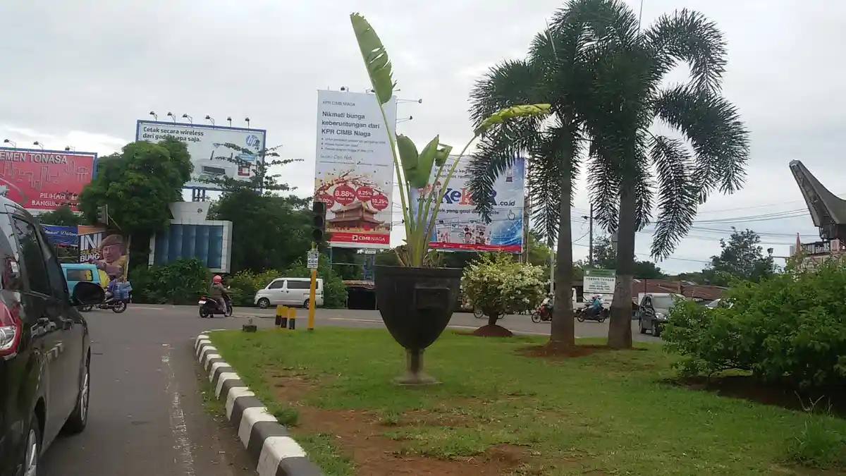 Traffic Light Bandara Hasanuddin Tidak Berfungsi