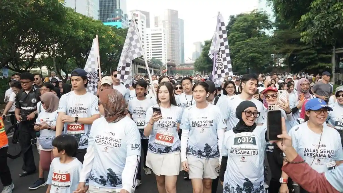 Jalan Sehat Bersama Ibu 2026 Raih Rekor MURI Libatkan 5.000 Pasangan - Wartakotalive.com