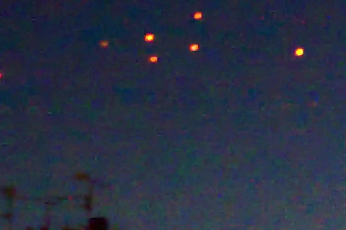 Bikin Ngeri, Suara Misterius di Langit Jelang Sahur Hebohkan Warga Jogja, Ternyata Ini Sumbernya