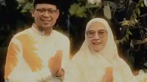 Wakil-Wali-Kota-Depok-Imam-Budi-Hartono-bersama-sang-istriEtty-Maryati-Salim.jpg