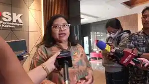 Wakil-Ketua-LPSK-Susilaningtias-saat-memberi-keterangan-di-Ciracas-Jakarta-Timur-Rabu-2662024.jpg