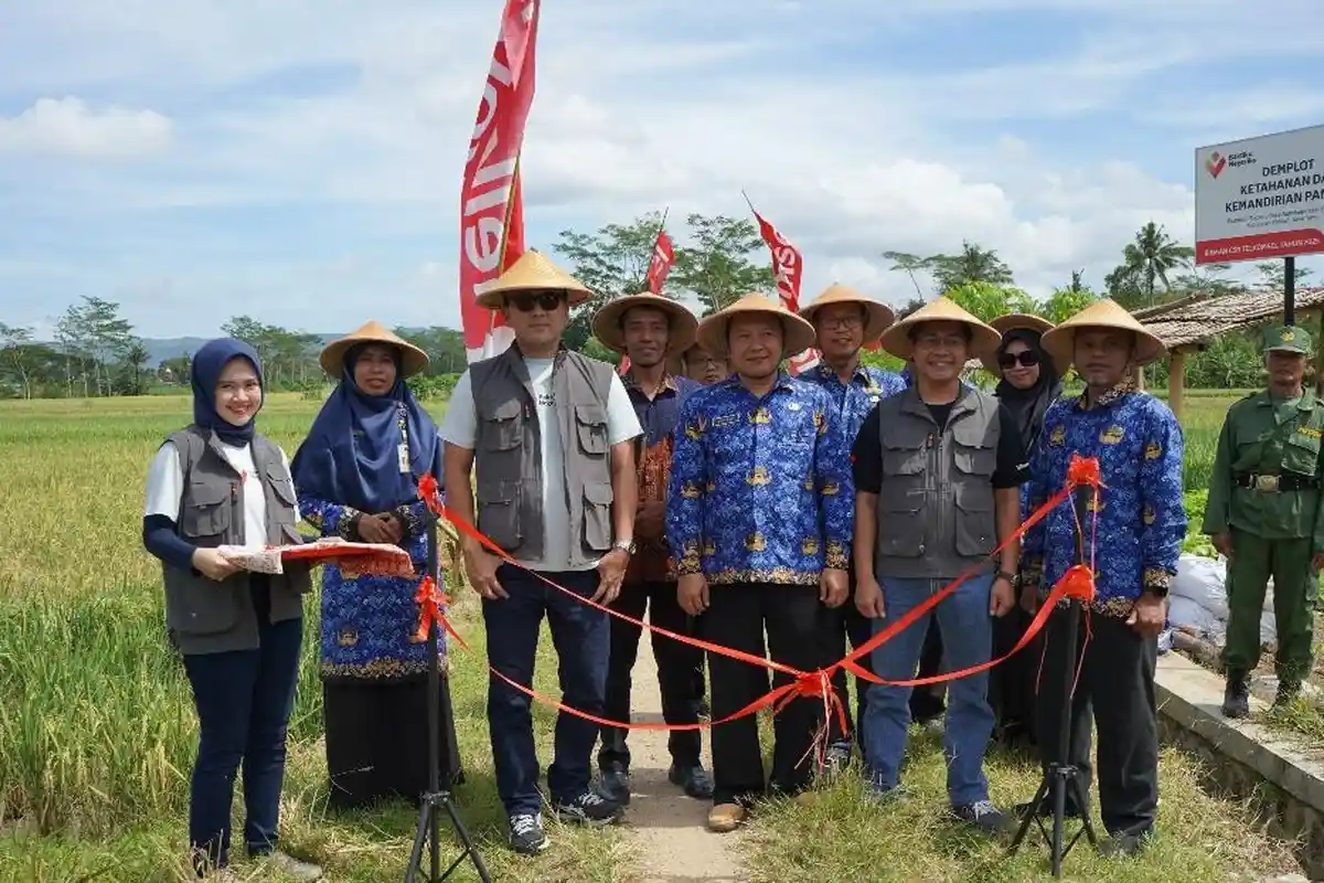 Berdayakan Akselerasi Digitalisasi Desa, Telkomsel Hadirkan Program Baktiku Negeriku 2025 di Pacitan