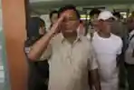 Prabowo Lepas Mobil Kesehatan Relawan