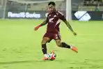 2026-04-20-Bek-sayap-kiri-PSM-Makassar-saat-melawan-Borneo-Samarinda-FC.jpg