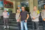 wawancara-polisi-soal-pembubaran-diskusi.jpg