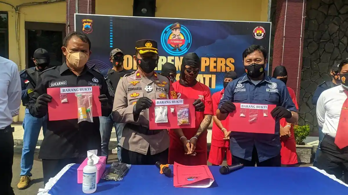 Saya Konsumsi Gorila Biar Bisa Istirahat Saat Melaut; Nelayan Asal Pati Ini Terjerat Kasus Narkoba