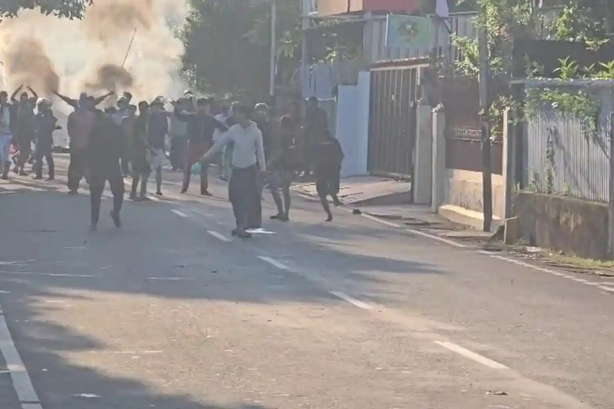 Anggota Polisi Diculik dan Disandera Massa Pendemo di Otista Jaktim, Beruntung Tidak Sampai Dianiaya