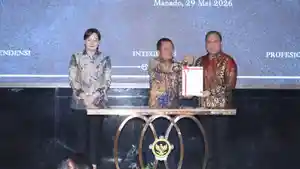 Pemerintah-Kota-Tomohon-meraih-penghargaan-opini-Wajar-Tanpa-Pengecualian.jpg