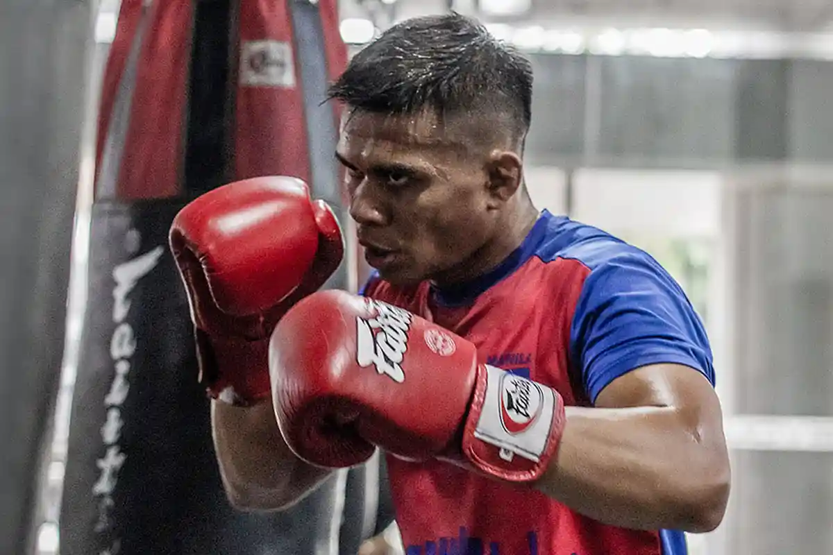 Eko Roni Saputra Menetap dan Berlatih Dengan Pelatihan Kelas Dunia di Evolve MMA Singapura