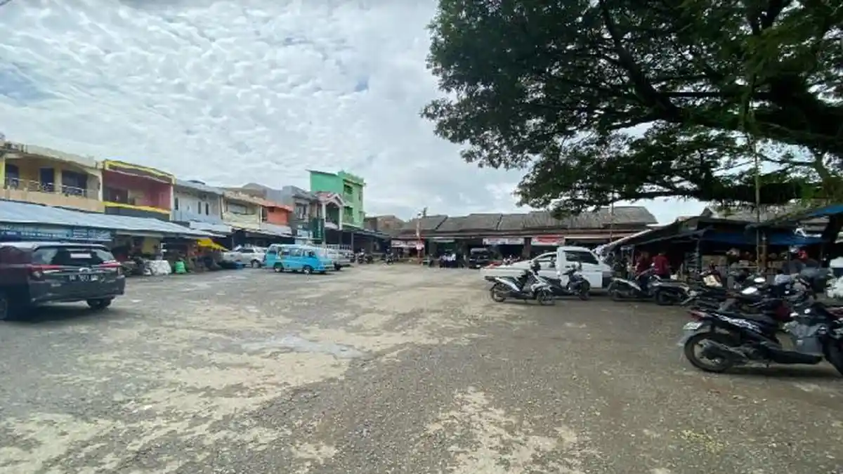 Pasar Sentral Sinjai Sulsel Mendadak Kinclong Jelang Kedatangan Jokowi
