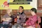 Walkot Gianyar dan Kurator Jumpers HUT Kota Gianyar ke-22