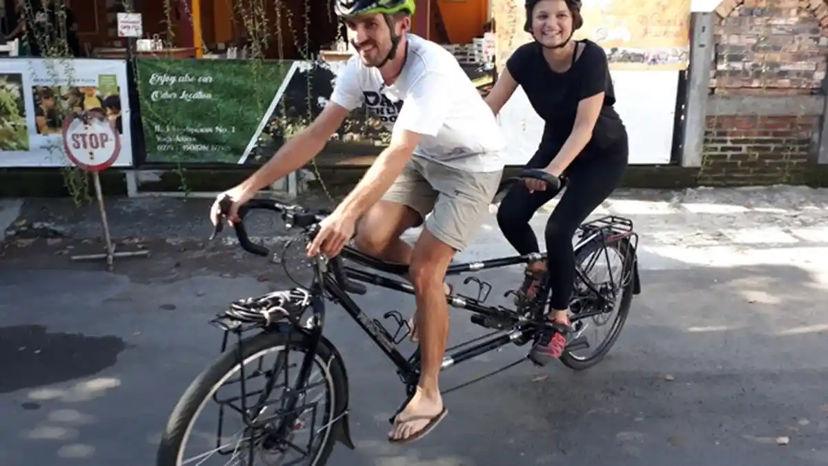 Punya Kesan Mendalam di Yogya, Pasangan Bule Ini Bersepeda Tempuh Perjalanan Jerman-Yogya