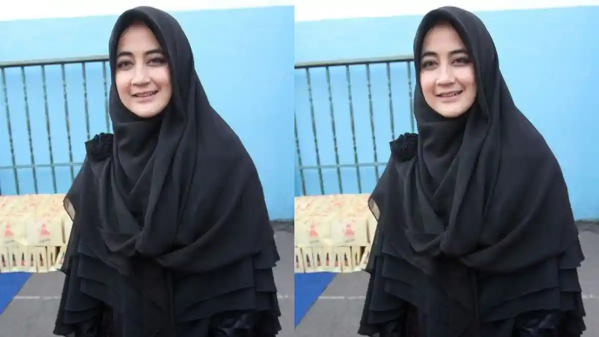 Umi Pipik Pernah Ziarah ke Makam Uje Bareng Seorang Pria, Benarkah?
