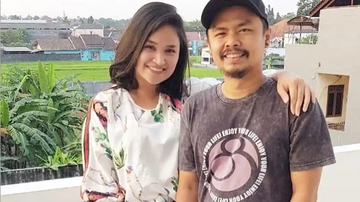 Pernah Nyaris Bercerai, Ayu Natasya Menangis Ketika Wendy Cagur Ungkap Harapannya