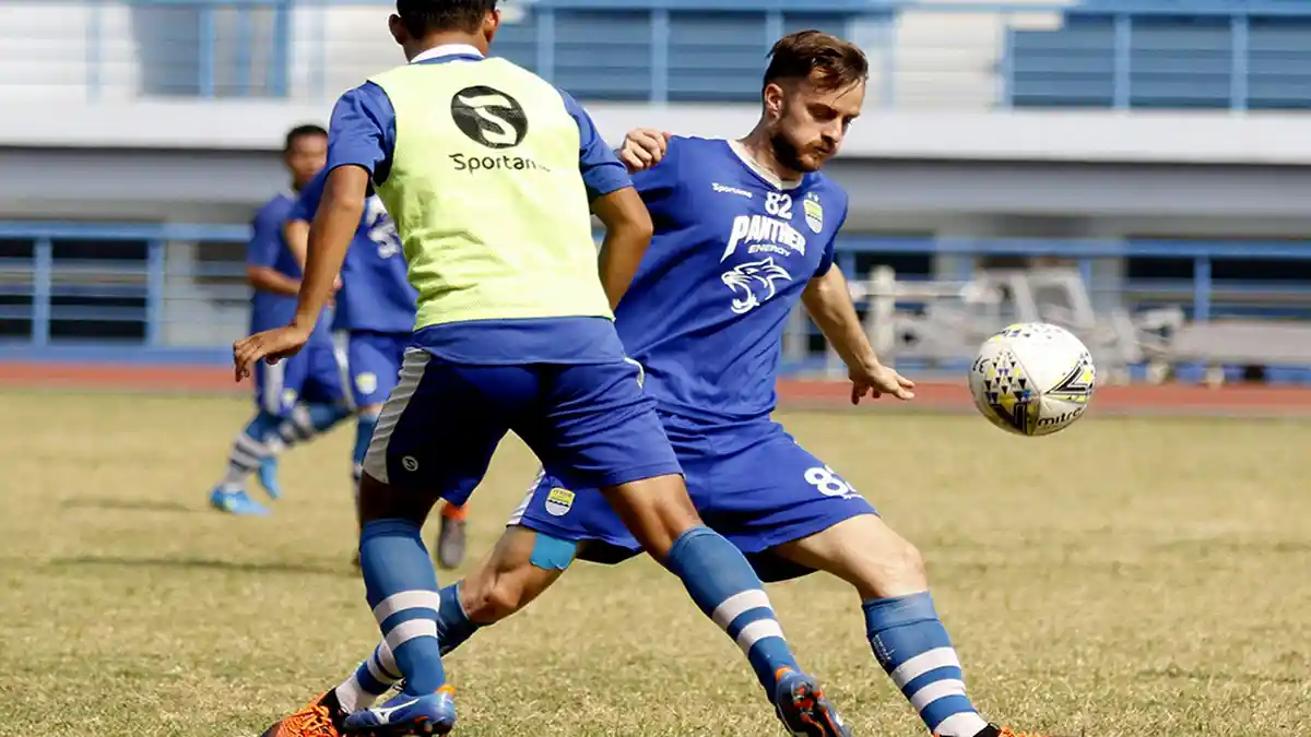 Tiga Pemain Asing Baru Sudah Gabung Latihan, Siap Angkat Performa Persib Bandung