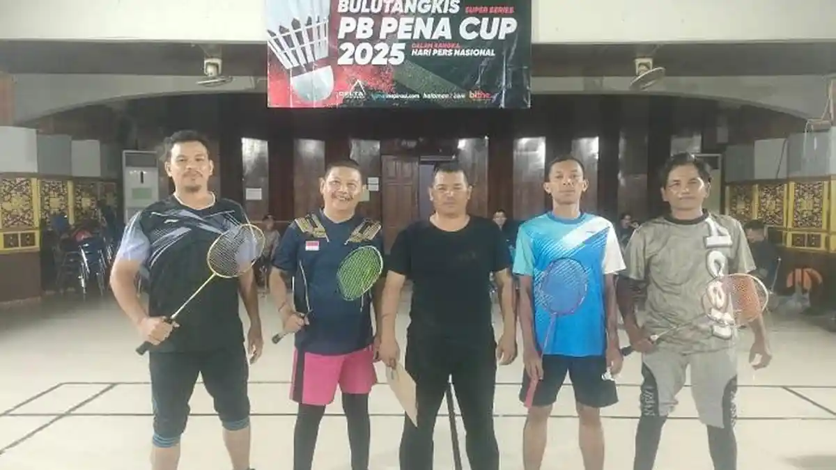 Empat Ganda Putra Segel Tiket 8 Besar Turnamen Bulutangkis PB PENA Cup 2025, Grup A dan D Ketat