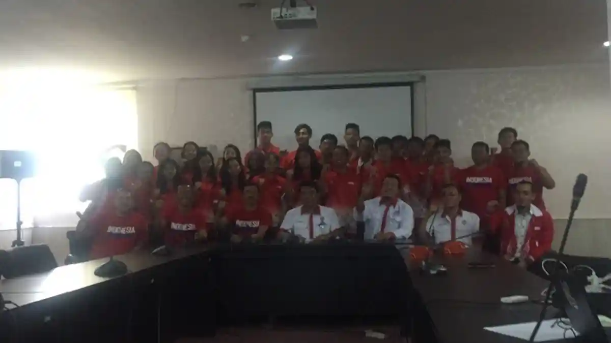 Timnas Bola Basket Pelajar Indonesia Bertarung dengan Tiga Tamu Negara