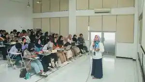mahasiswa-praktik-jadi-wartawan.jpg