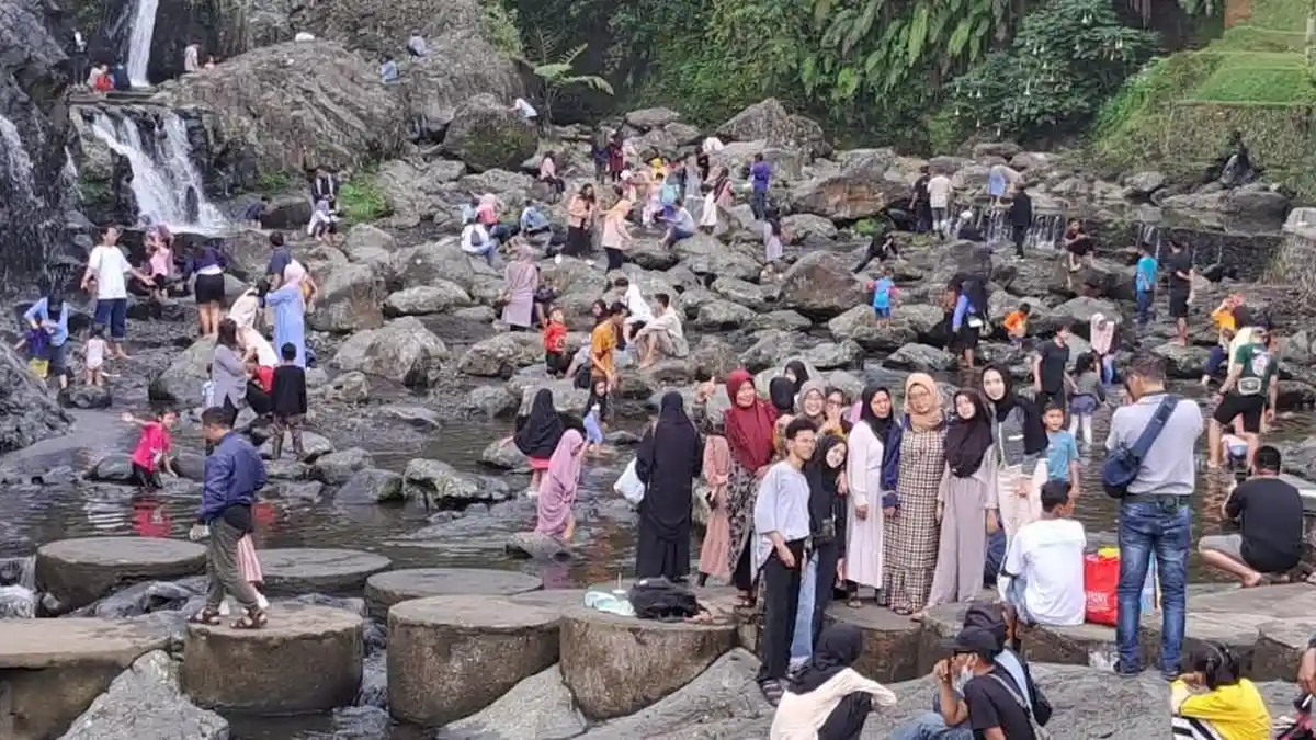 Selama Libur Lebaran 2024, Puluhan Ribu Wisatawan Kunjungi Objek Wisata di Banyumas