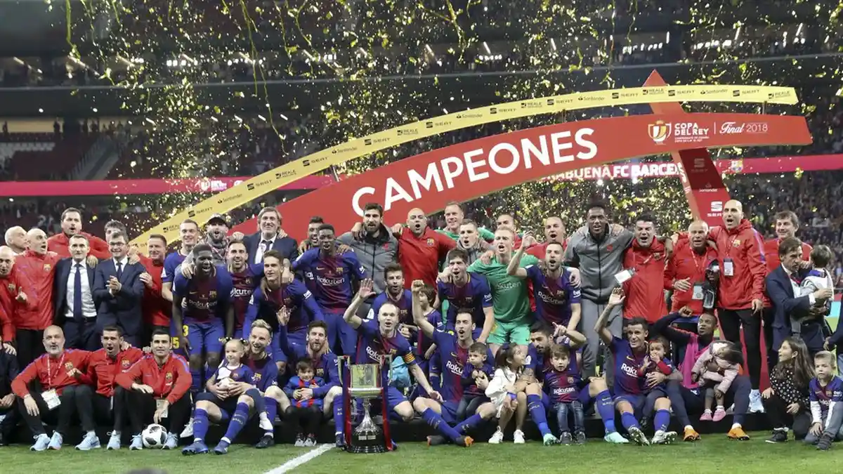 Final Copa del Rey - Usai Malu di Liga Champions, Barcelona Juara Copa Permak Sevilla 5 Gol