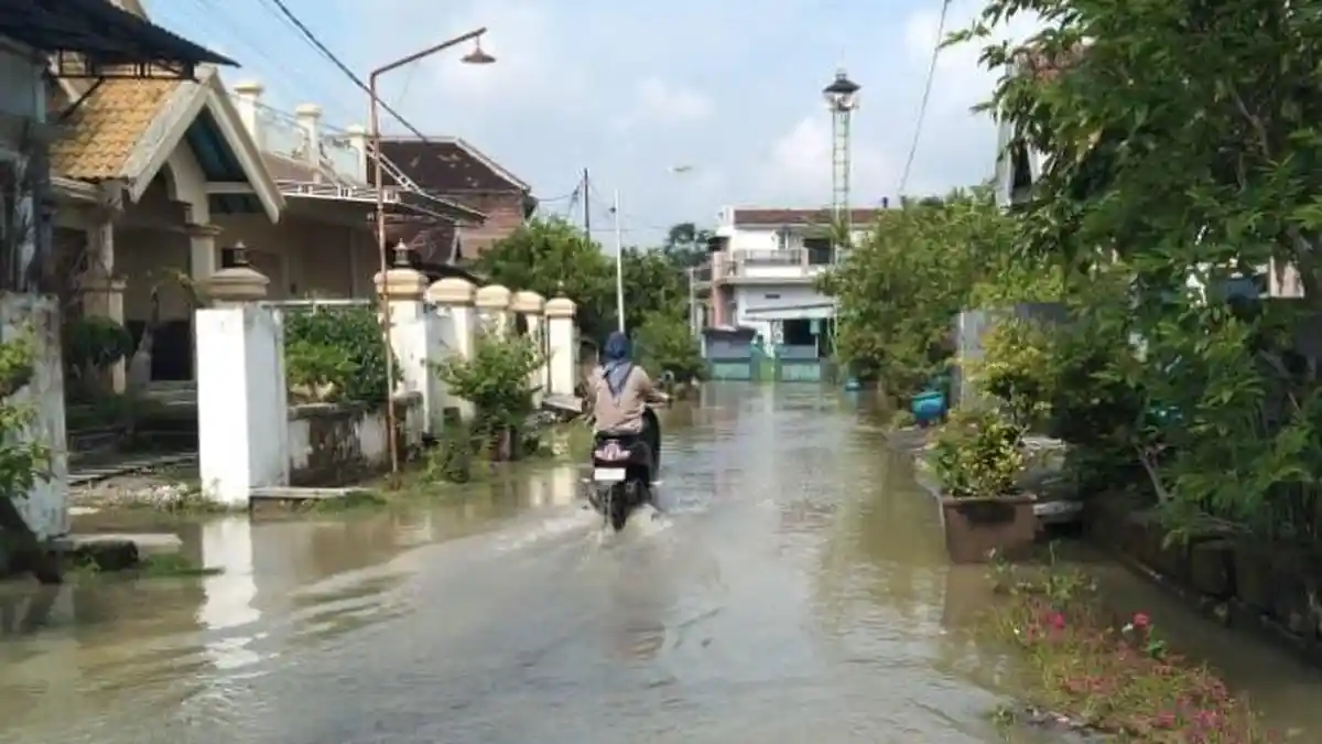 Dua Dusun di Gresik Banjir Akibat Luapan Sungai Kali Lamong