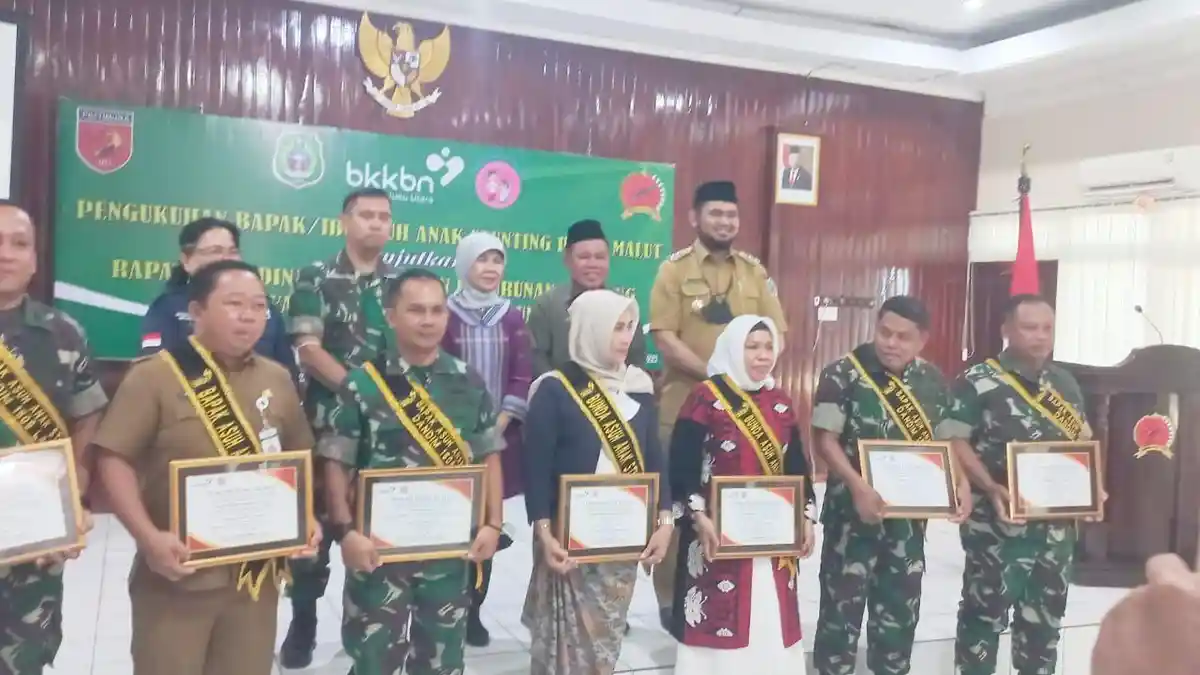 Rizal Marsaoly Dikukuhkan Sebagai Bapak Asuh Anak Stunting di Kota Ternate