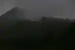 Luncuran Lava Pijar Gunung Merapi Yogyakarta