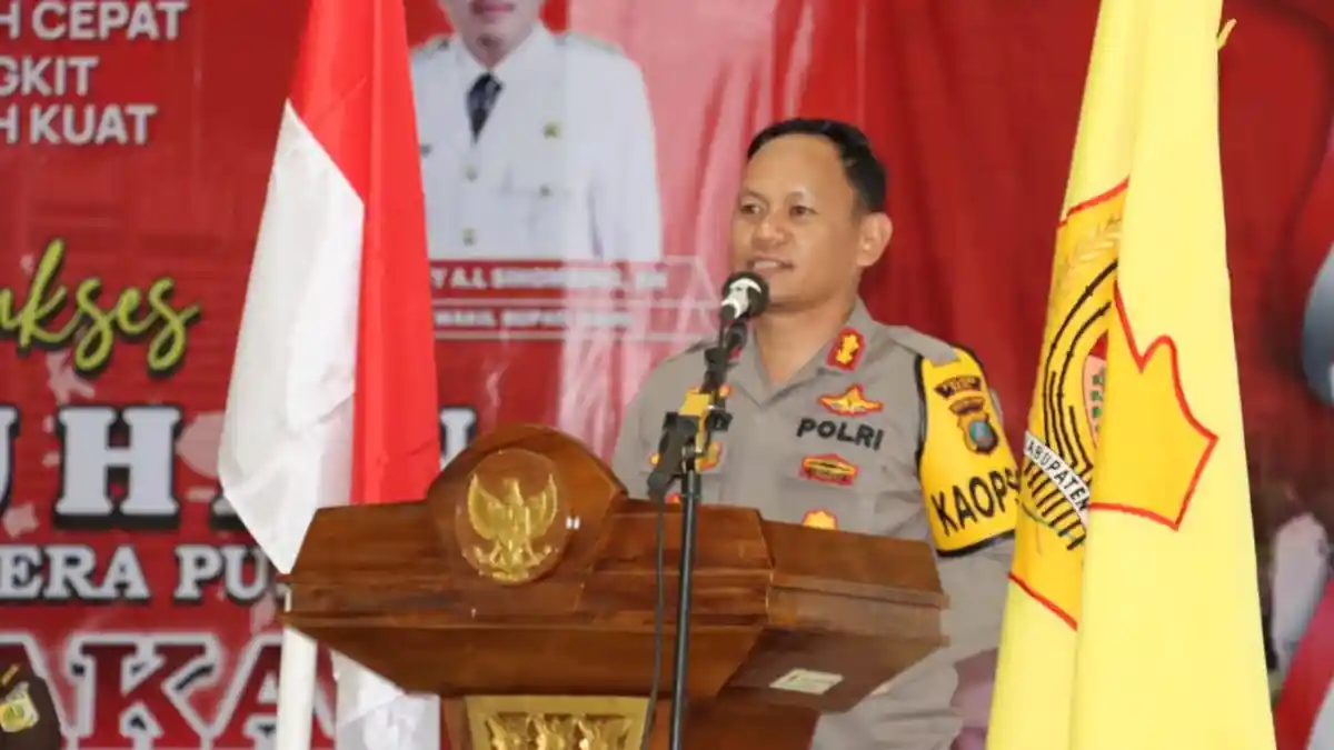 AKBP Wahyudi Rahman Beri Motivasi dan Semangat Kepada Pasukan Paskibraka