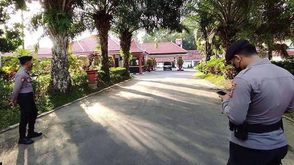 Wali Kota Blitar & Istri Dirampok dan Disekap di Rumah Dinasnya Saat Dini Hari, Begini Kronologisnya