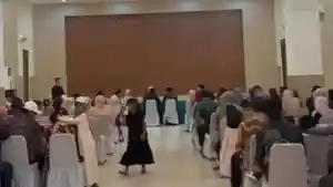 pernikahan-Feny-Indah-Fitria-Ichwana-dan-Rinaldy-Zullfi-Setyawan-di-Islamic-Centre-Bekasi.jpg
