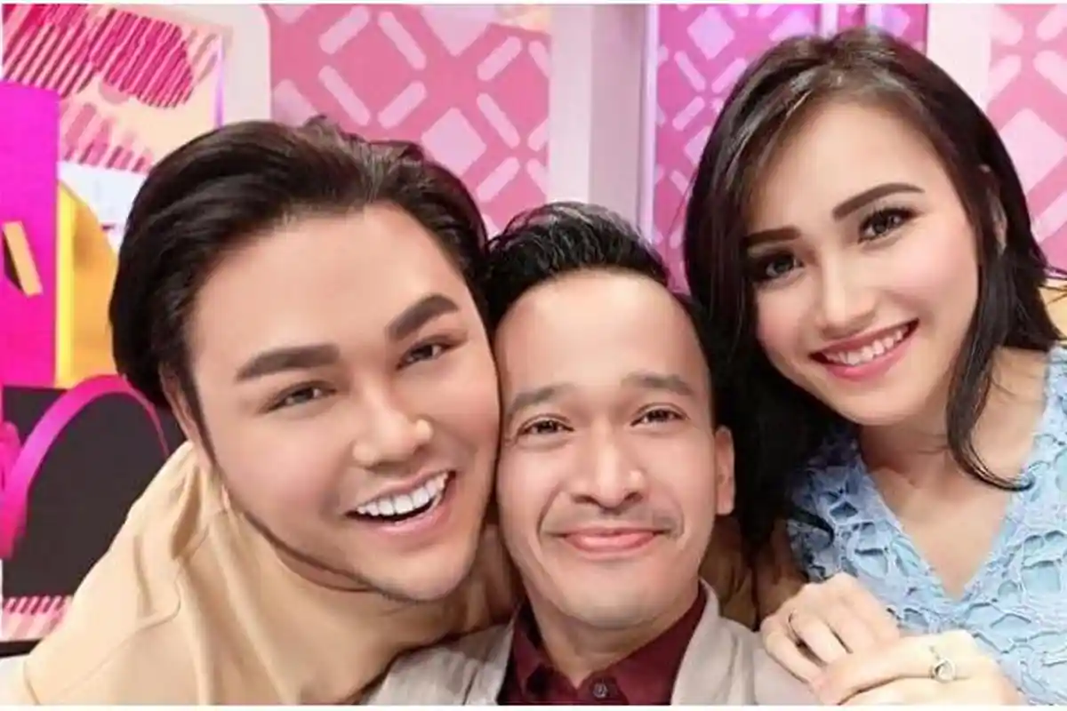 Tanpa Ayu Ting-Ting, Ruben Onsu Telanjang Dada Dimandikan Ivan Gunawan di Kali Sambil Ngomel Kocak