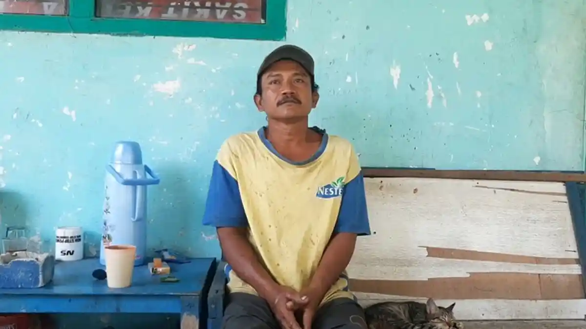 Warsidi Pasrah Digaji Rp 400.000 per Minggu demi Menjaga Amanat Mengurusi Buaya