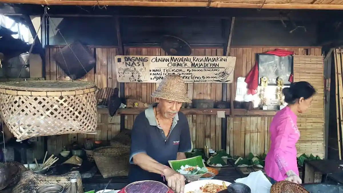 Kuliner Bali, 5 Rekomendasi Makanan Halal Yang Wajib Dicoba Saat Berlibur ke Bali