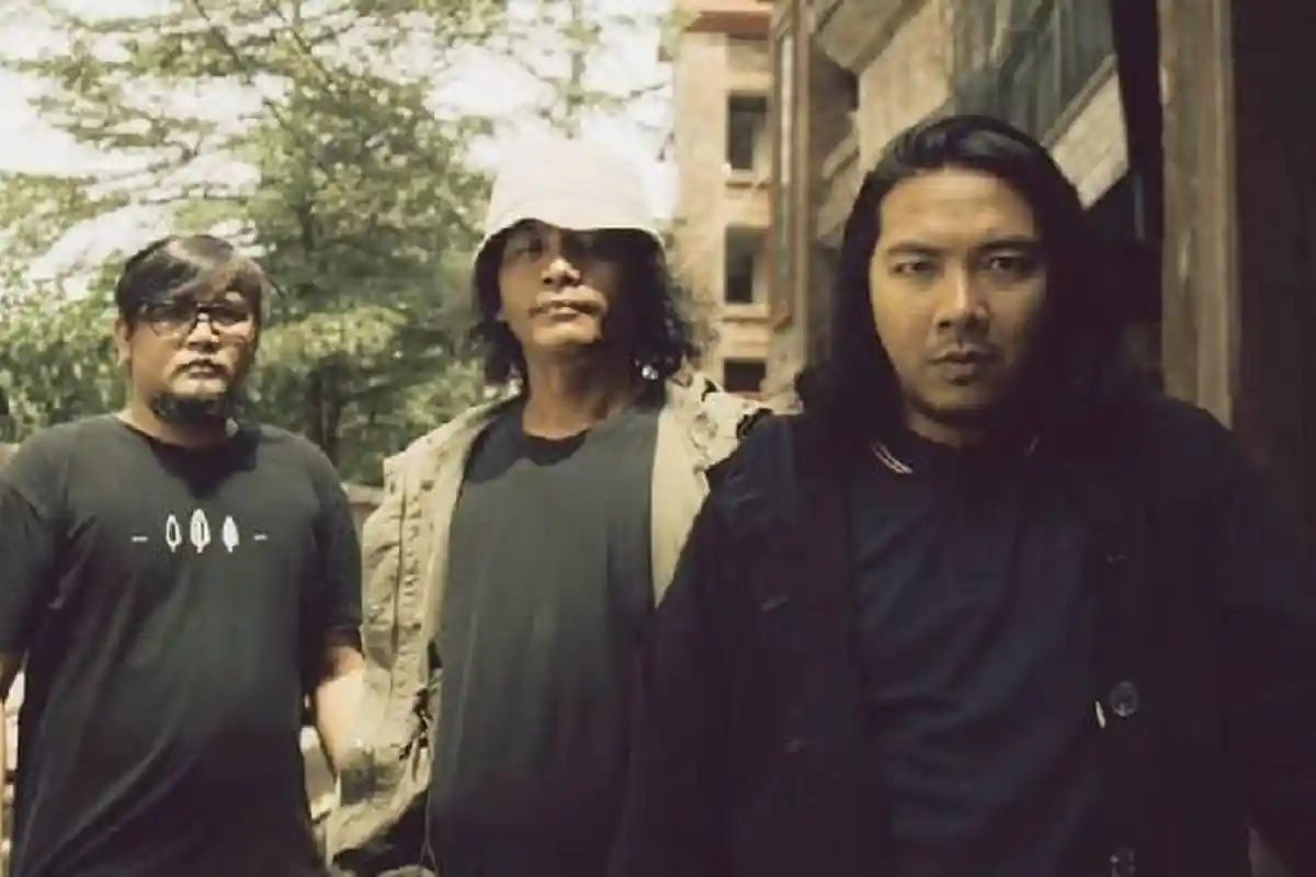 Hello Michrophone Hadirkan "Mari Menari, Mari Berlupa"