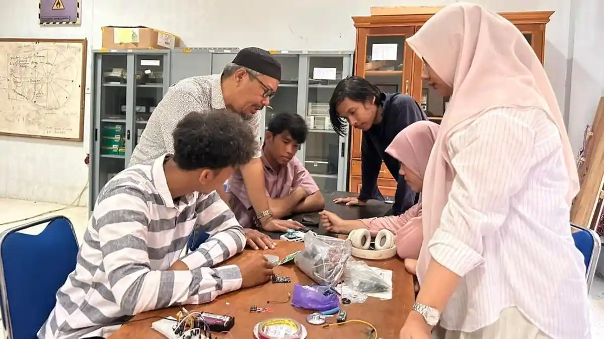 Kolaborasi Mahasiswa, Unimal Ciptakan Stetoskop Akustik Ramah Anak, Didanai Kemdiktisaintek
