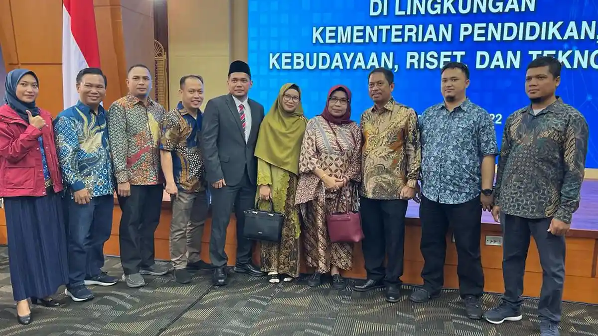 Profil Munawir Razak, Alumni Unhas Kini Kepala LLDIKTI Wilayah XVI Gosulutteng
