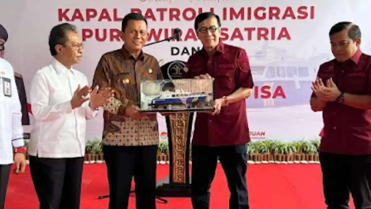 Kemenkumham Terima Hibah Kapal Patroli Imigrasi dari Pemprov Kepri