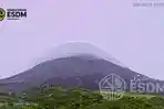 Breaking News : Gunung Merapi Luncurkan Wedhus Gembel Sejauh 1 Kilometer