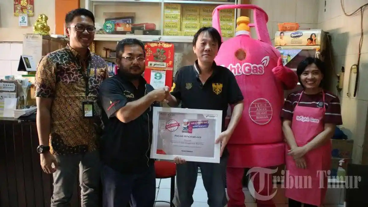 FOTO: Pertamina Bagi-bagi Penghargaan untuk Pengusaha Rumah Makan - bright-gas_20180509_231340.jpg