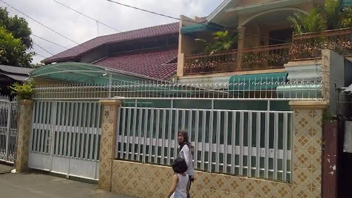Jennifer Dunn Dikenal Ramah oleh Tetangganya