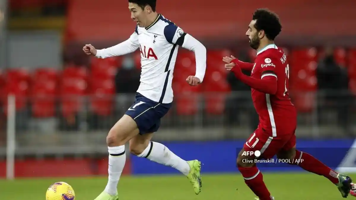 Hasil Liverpool vs Tottenham Babak Pertama, Mohamed Salah dan Son Heung-Min Kompak Cetak Gol
