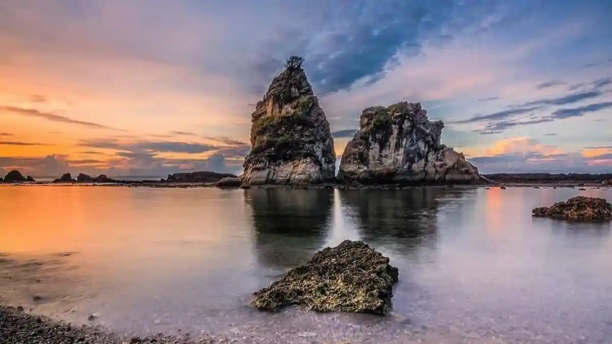 Sejarah dan Asal Usul Nama Sawarna, Daerah di Lebak Terkenal Keindahan Pantainya