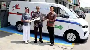 Mobil-listrik-logistik-OK.jpg