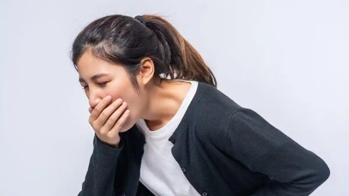 Mual Saat Puasa Karena Asam Lambung? Berikut Tips Supaya Puasa Aman