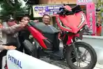 Honda-Vario-yang-terlibat-kecelakaan-lalu-lintas-di-Jalan-Raya-Kajang.jpg