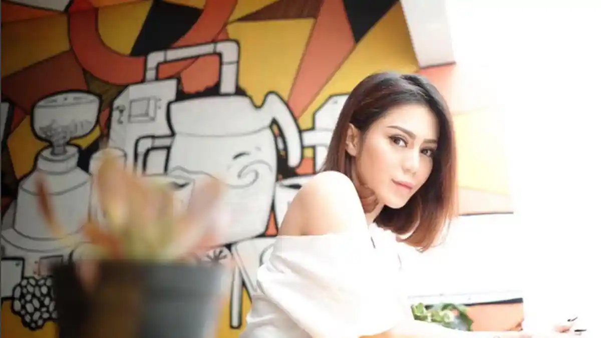 Aktris Cantik Ini Marah-marah ke Artis Baru, Videonya Bikin Heboh Netizen!