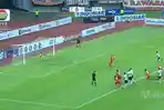 Eksekusi-penalti-Kudela-di-babak-kedua.jpg