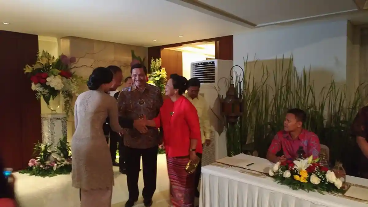 Silaturahim Idul Fitri, Luhut dan Elit Partai Golkar Temui Setya Novanto