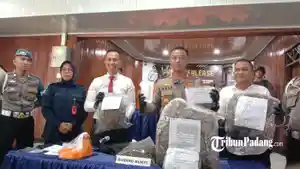 Sebanyak-92-Orang-Ditangkap-Polresta-Padang-Terkait-Kasus-Narkoba-Selama-2-Bulan.jpg